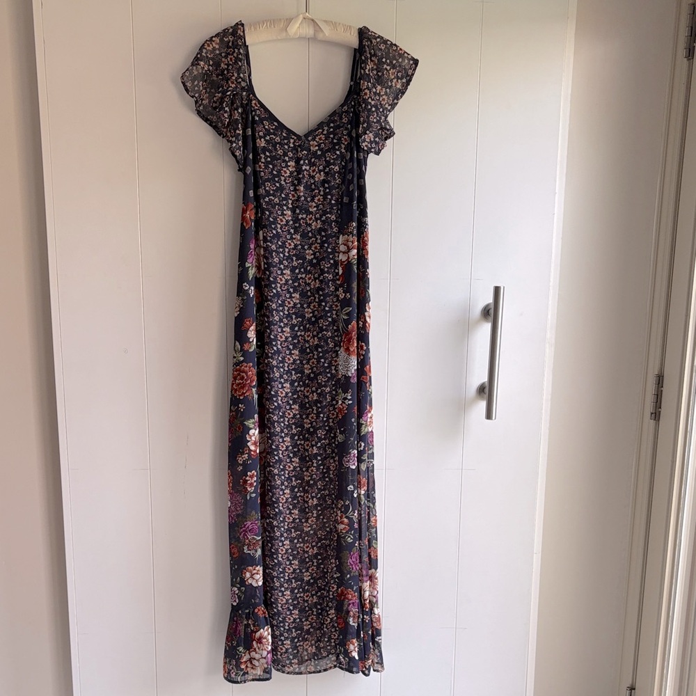 Xhilaration Dark Blue Floral Print Maxi Dress Size M